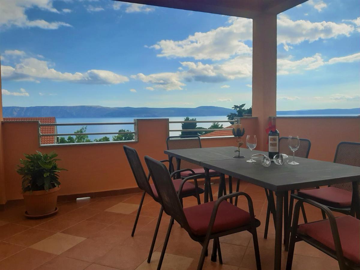 Cozy With Sea View *